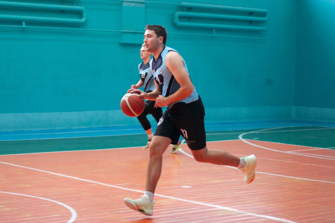 0e3e0bcf-fbf6-46d6-b4b5-709cc572