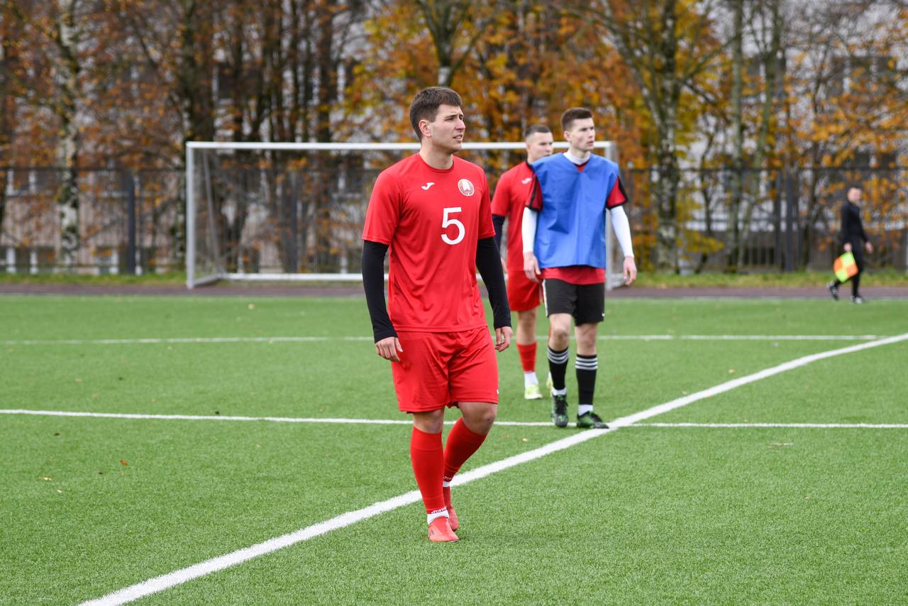 ef5d9458-217c-43b8-a380-8f49b3e2