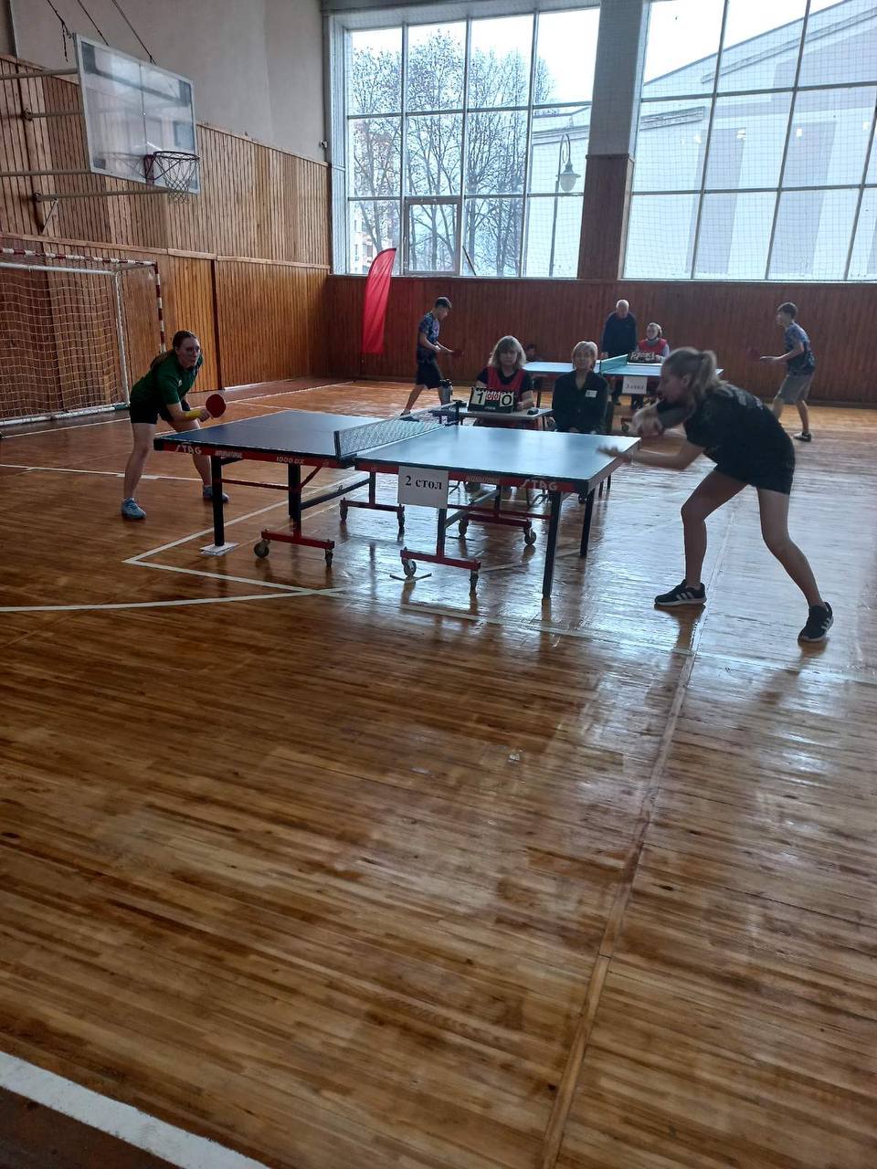 photo_5235962727996527014_y