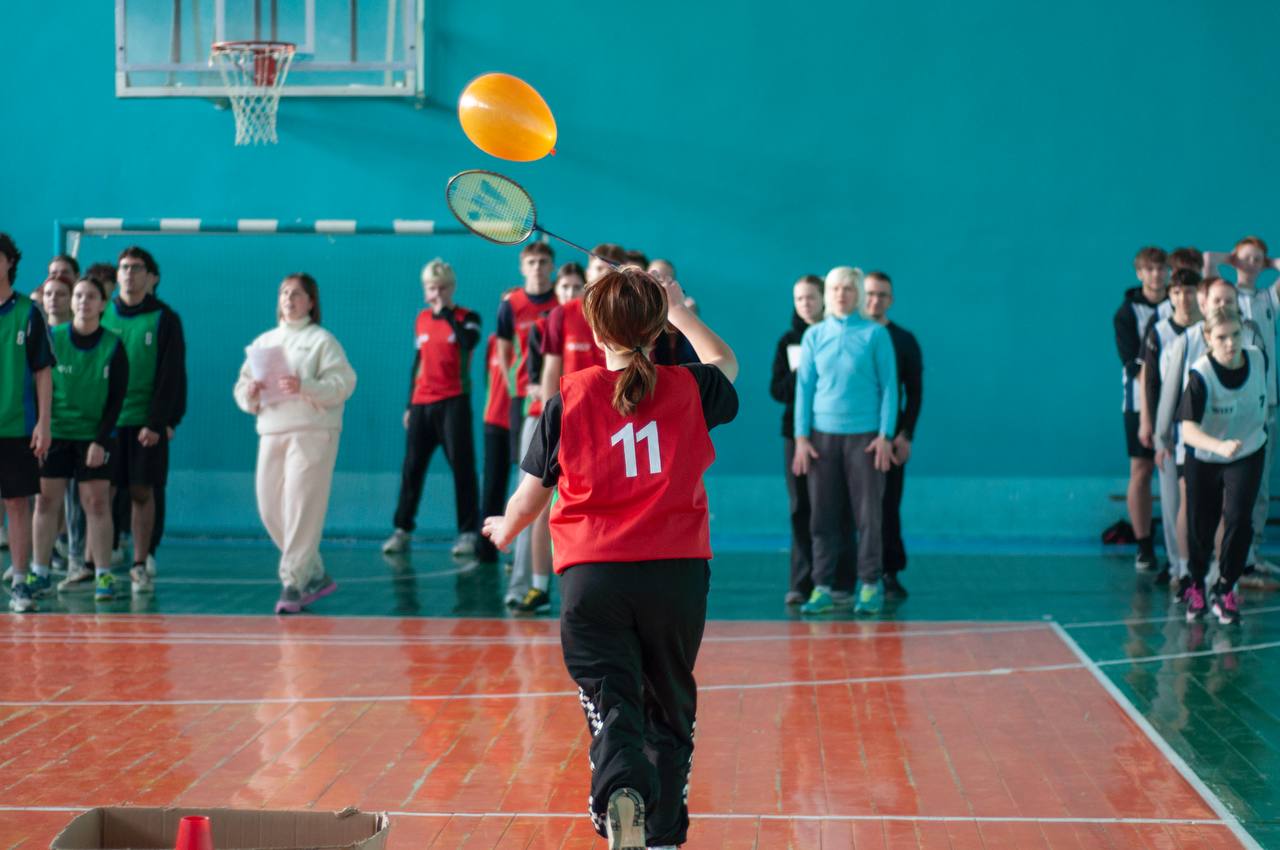 photo_5262836334072630566_y