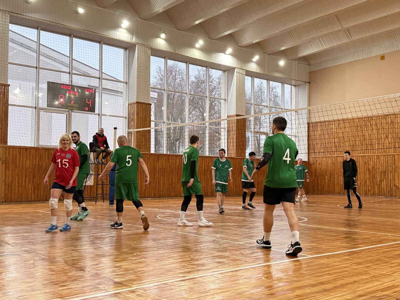 photo_5343684446265217613_y