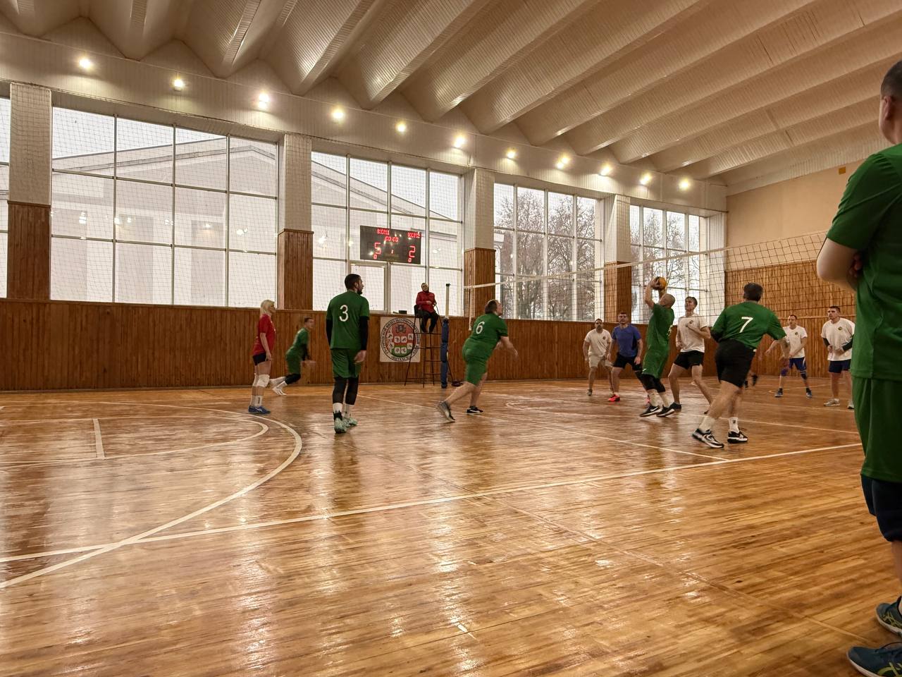 photo_5343684446265217614_y